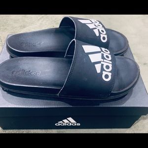 Adidas men’s slides size 10